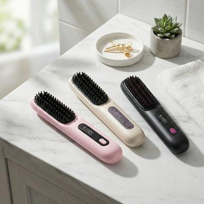 Gloss & Go™ Portable Straightening Brush